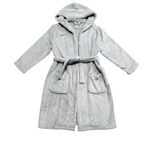 Pottery Barn Kids Soft Gray Hooded Pajama Robe‎